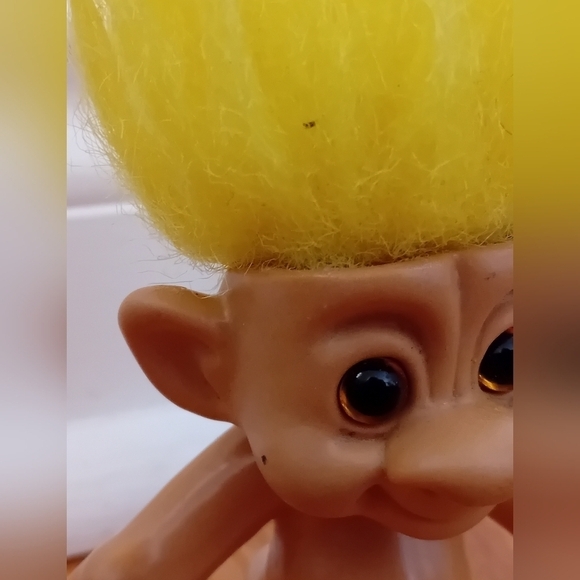 Vintage Russ 4" Forest Troll Doll Nude W/ Very Good Condition Yellow Hair - Picture 7 of 10